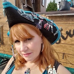 Meet your Posher, Michele